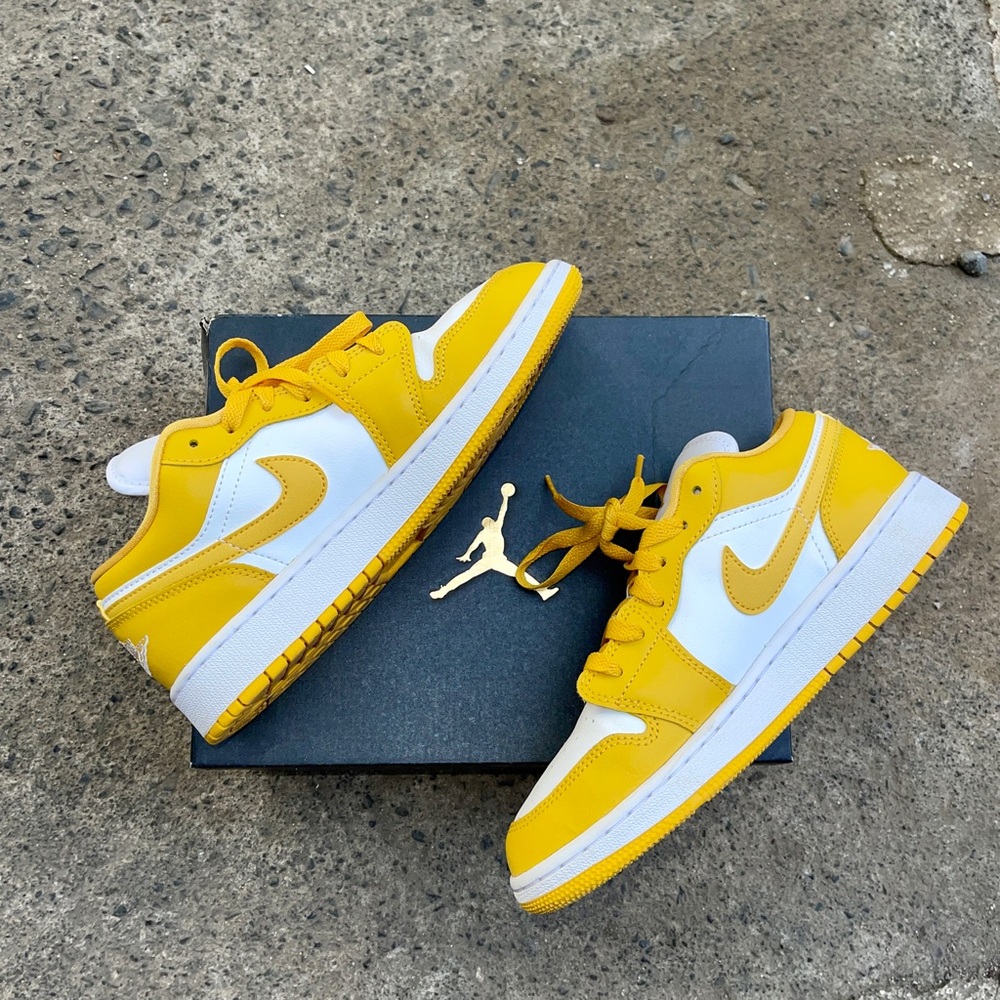 🚨SOLD ON FB MARKETPLACE🚨 Jordan 1 Low Pollen (AUTHENTIC)
